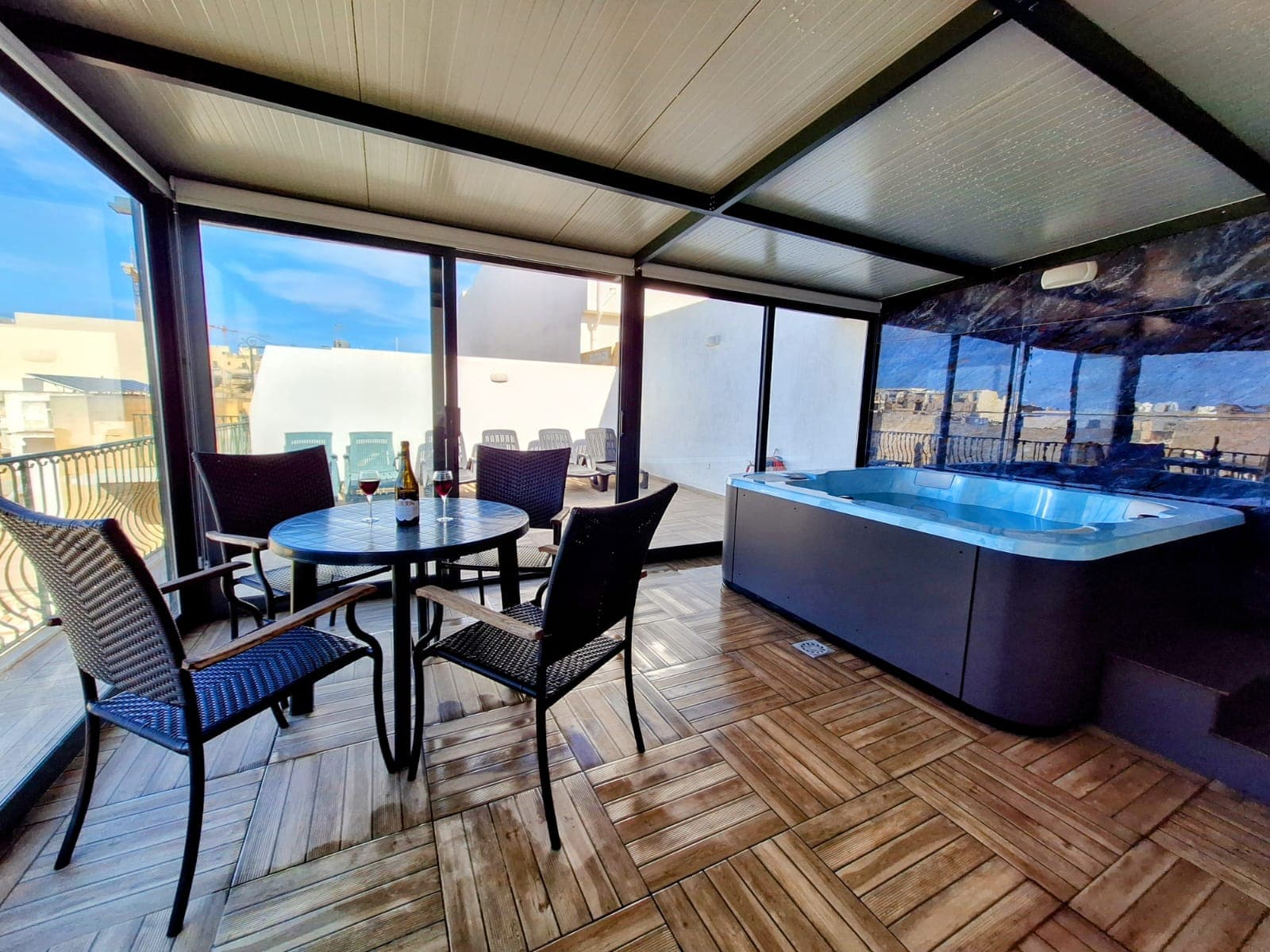 Penthouse in Xaghra - thumbnail 2