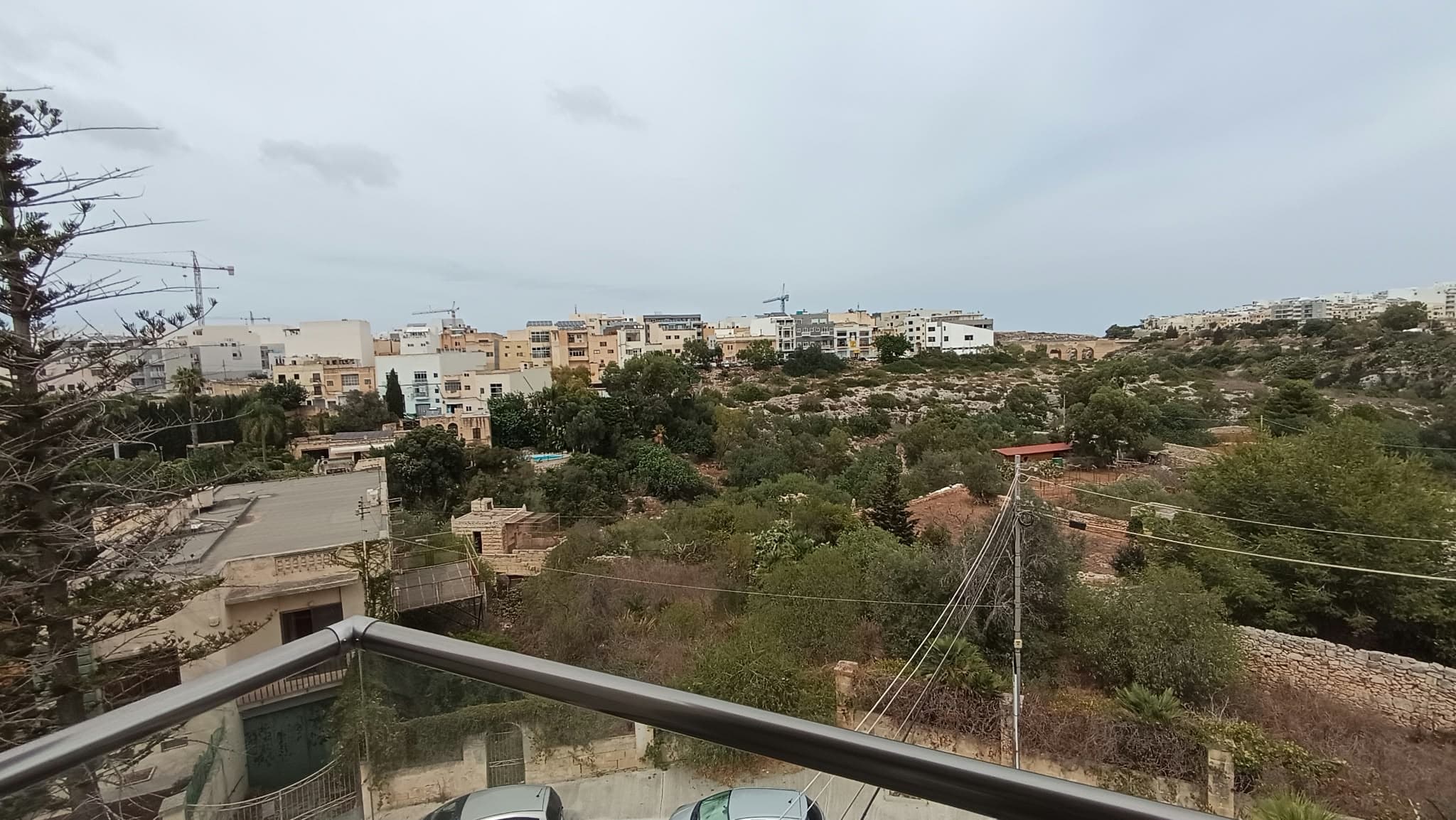 Three Bedroom Apartment with a Large Terrace and Valley Views in Mosta - thumbnail 9