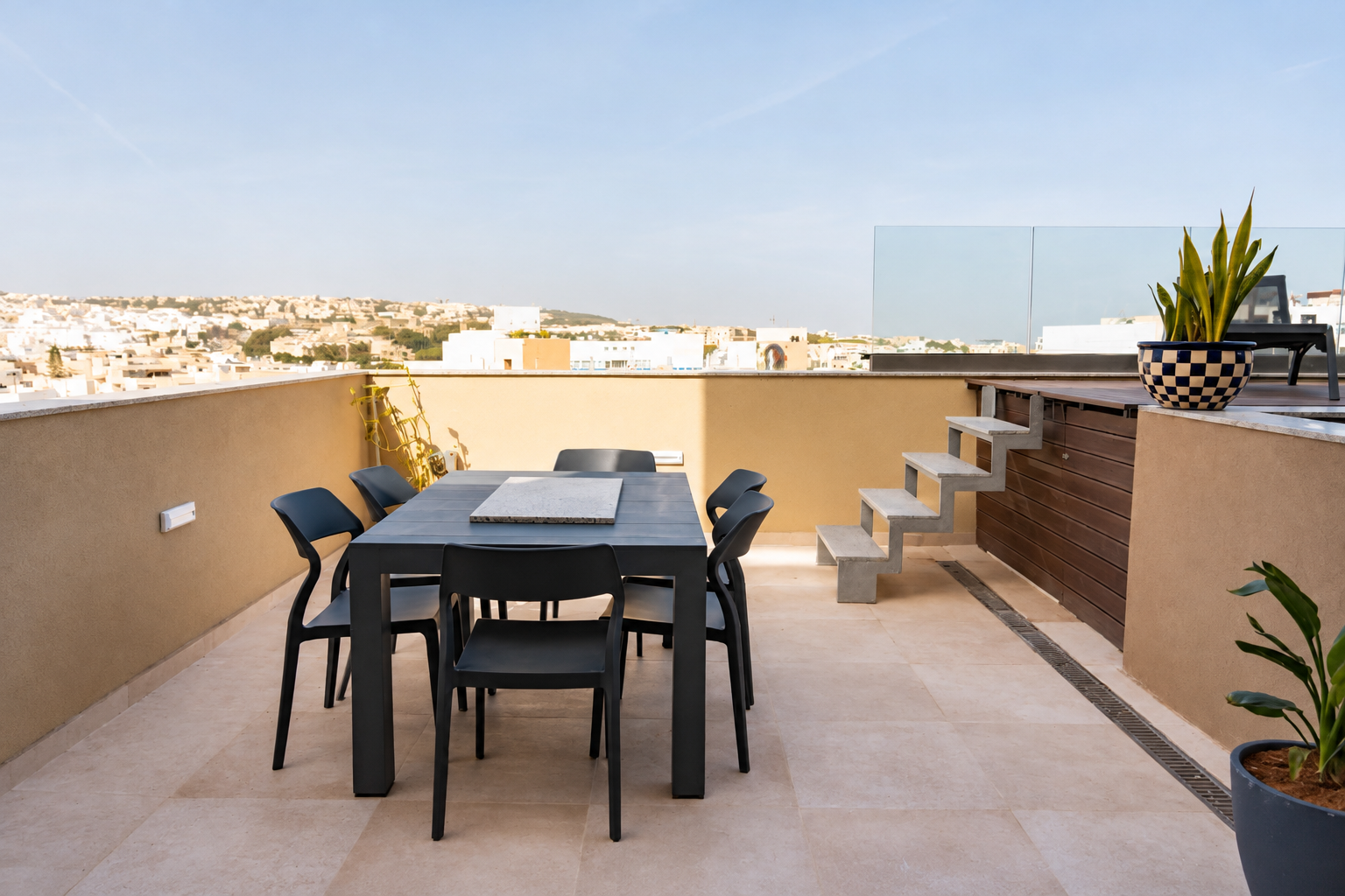 Two Bedroom Luxury Penthouse with a Rooftop Pool in St Julians - thumbnail 13