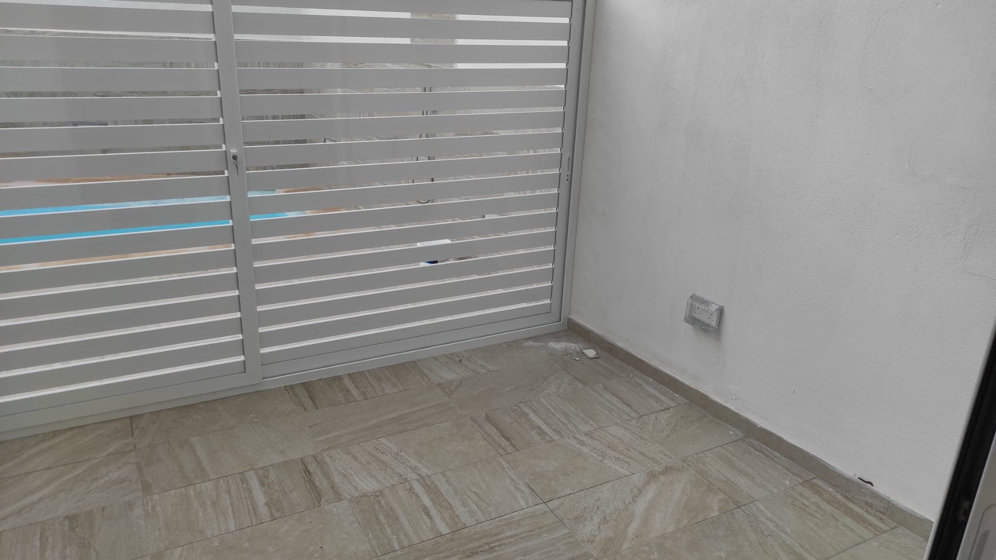 Three Bedroom Apartment with a Large Terrace and Valley Views in Mosta - thumbnail 14