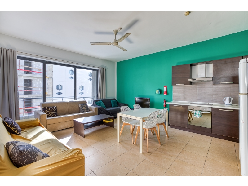 Apartment in St Julians - thumbnail 3