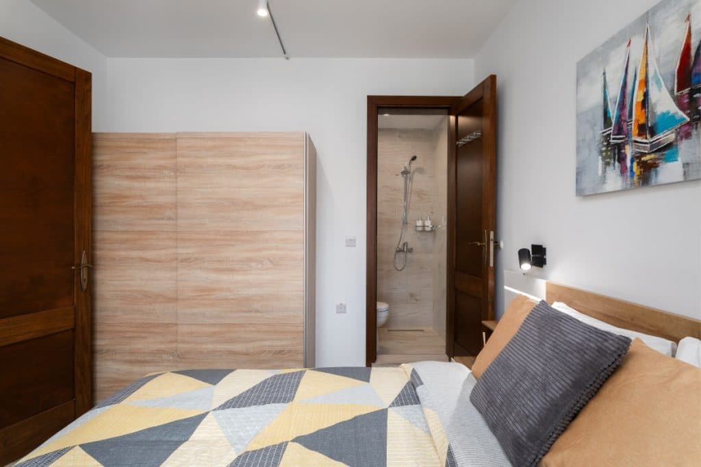 Two Bedroom Apartment with a Balcony in Hamrun - thumbnail 14