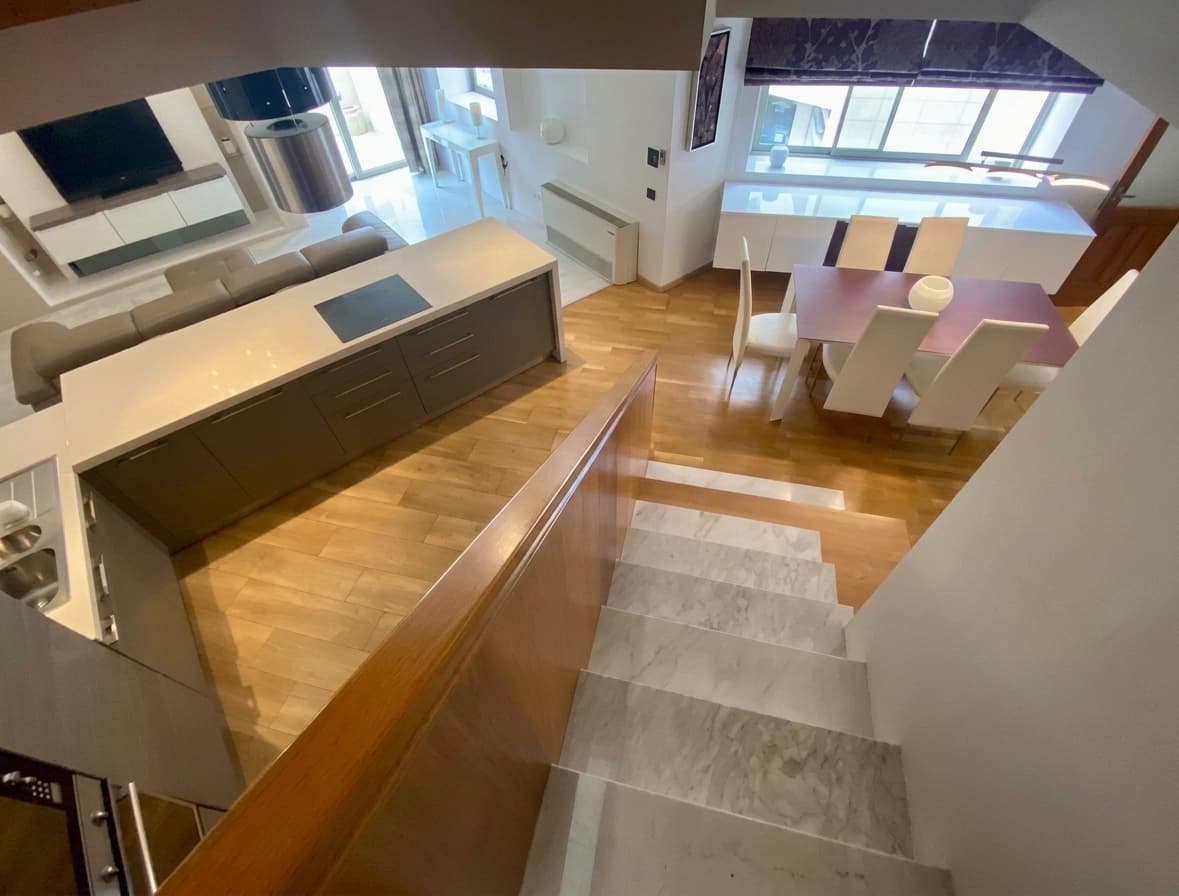 Three Bedroom Luxury Townhouse with a Roof Terrace in Sliema  - thumbnail 2