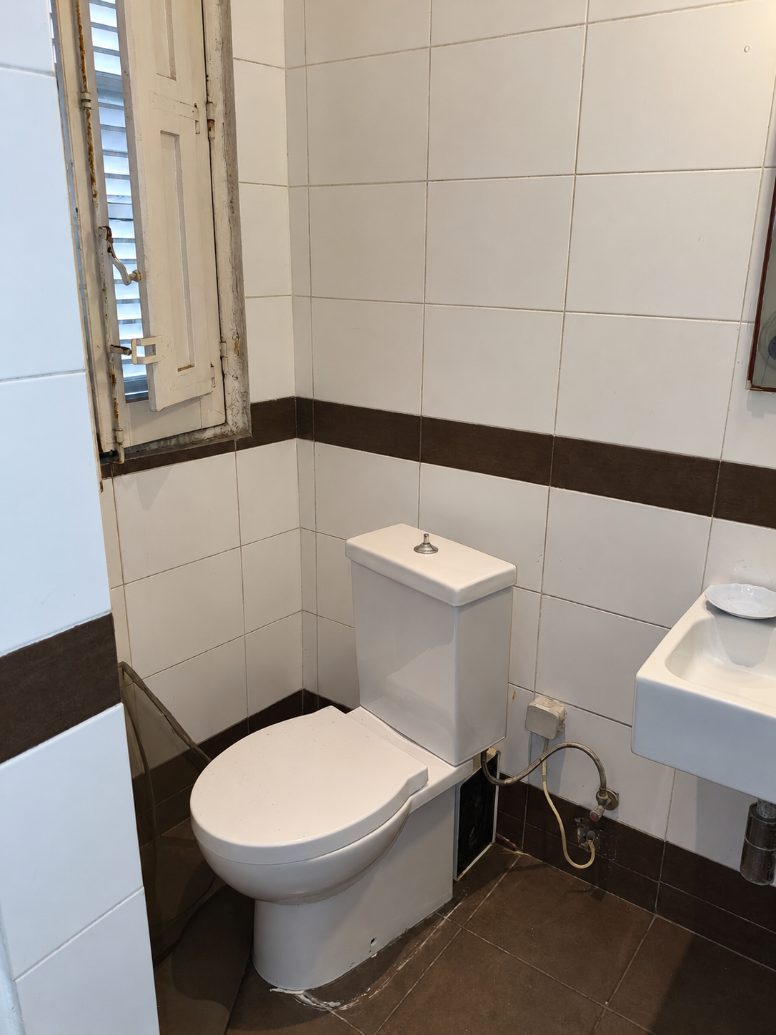 Three Bedroom Apartment in Floriana - thumbnail 9