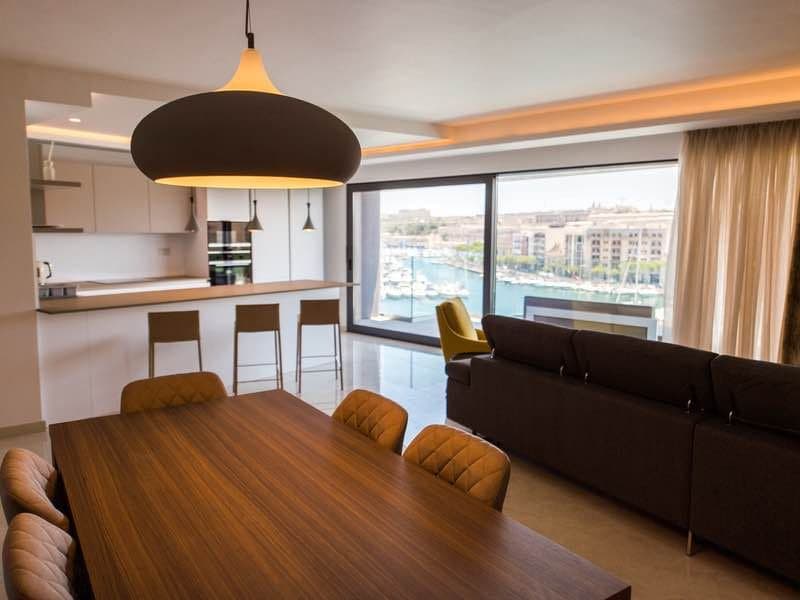 Seafront Apartment in Ta Xbiex  - thumbnail 3