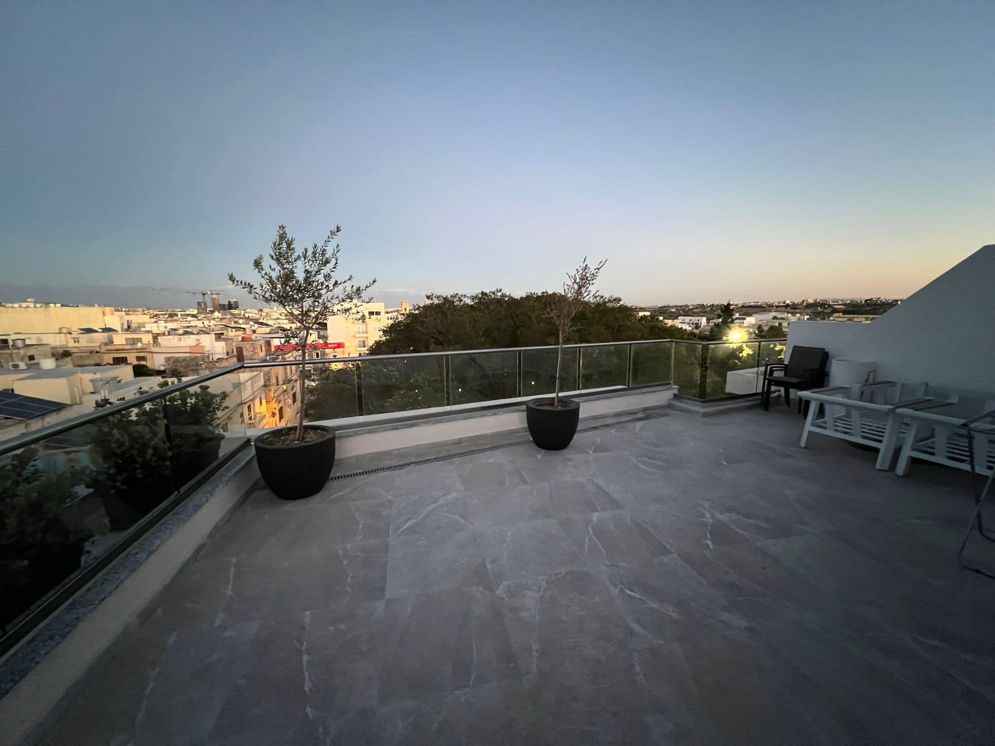 Penthouse in Attard - Image 1