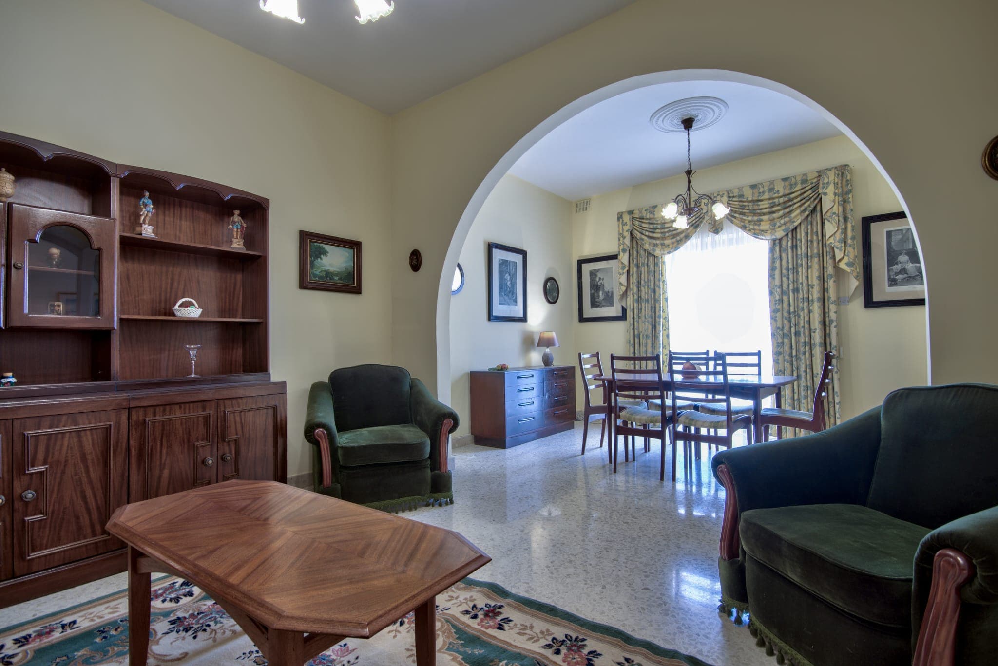 Maisonette in Iklin - Image 1