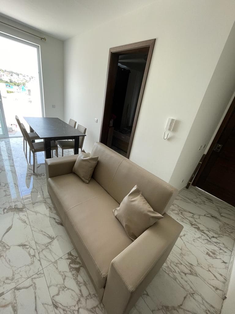 2 bedroom penthouse in Msida - Photo 1 of 22