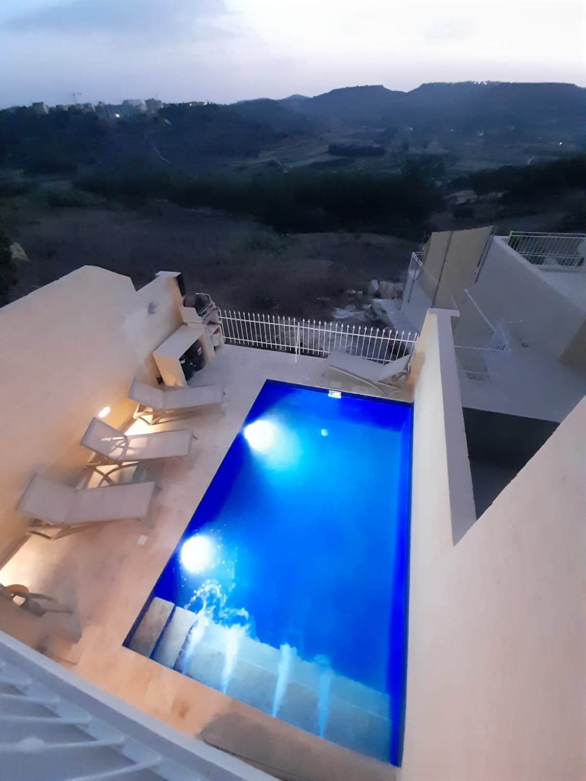 Apartment in Xaghra - Image 1