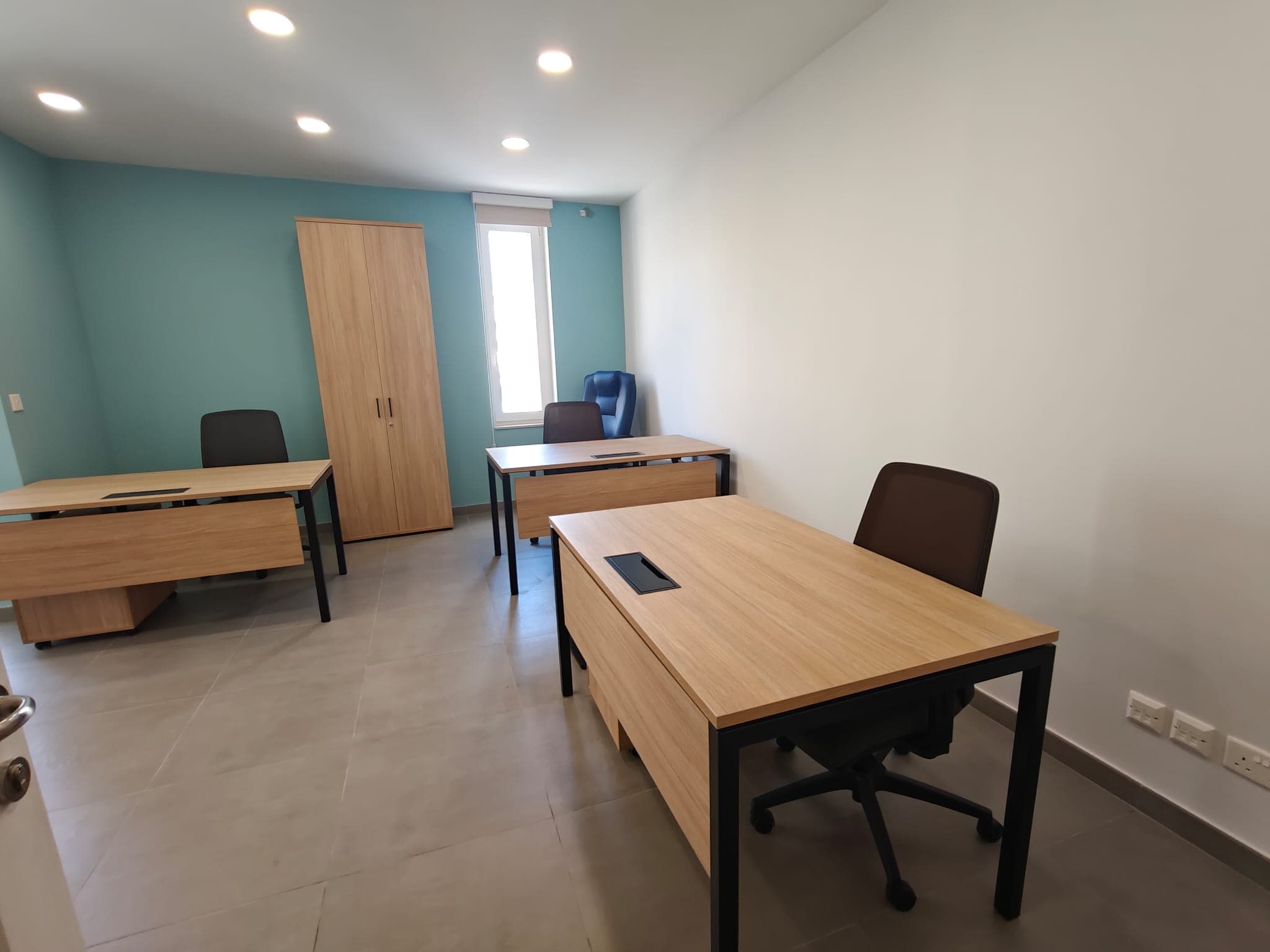 Office in Qormi - Photo 1 of 3