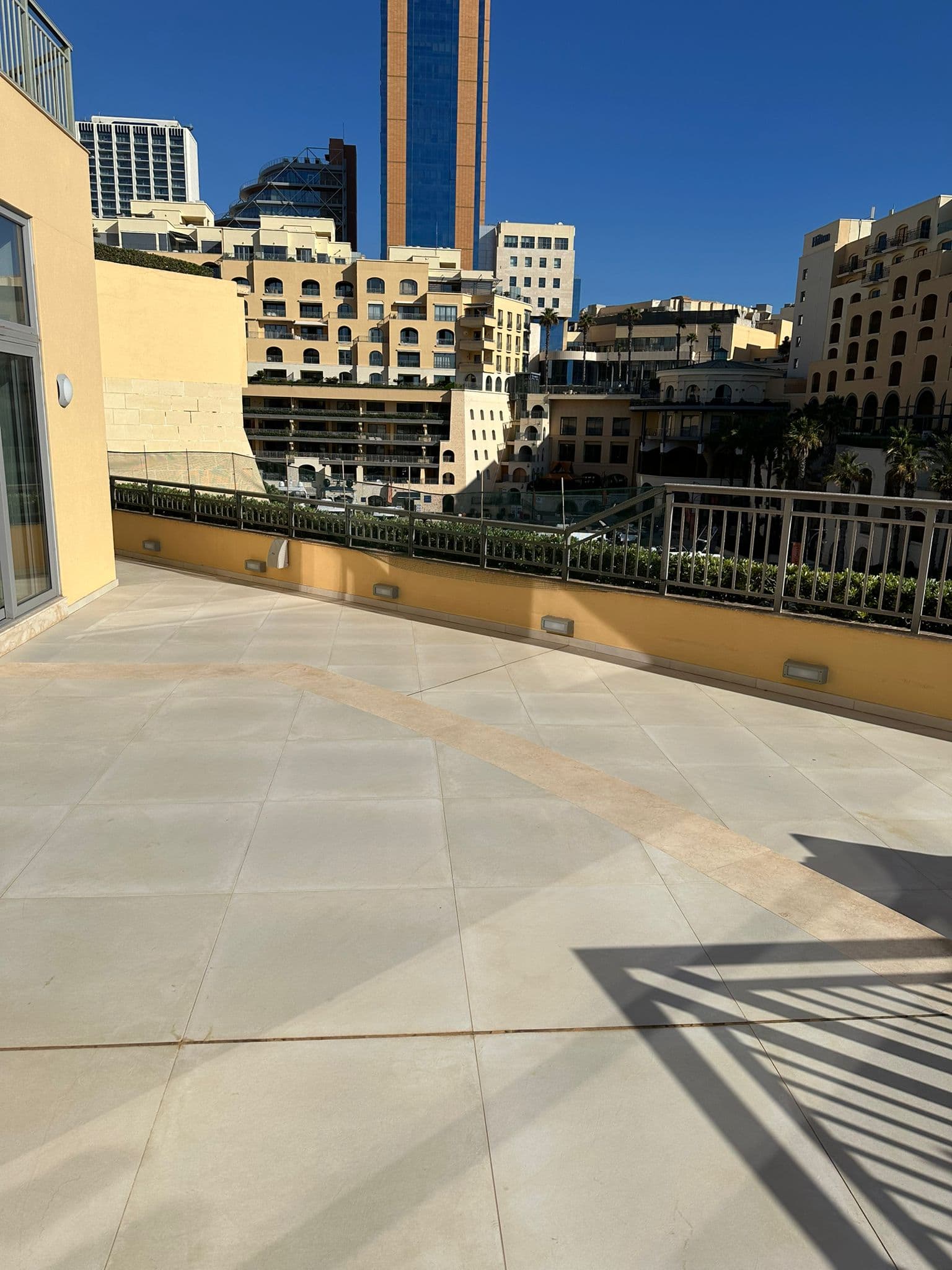 Penthouse in Portomaso - Photo 1 of 2