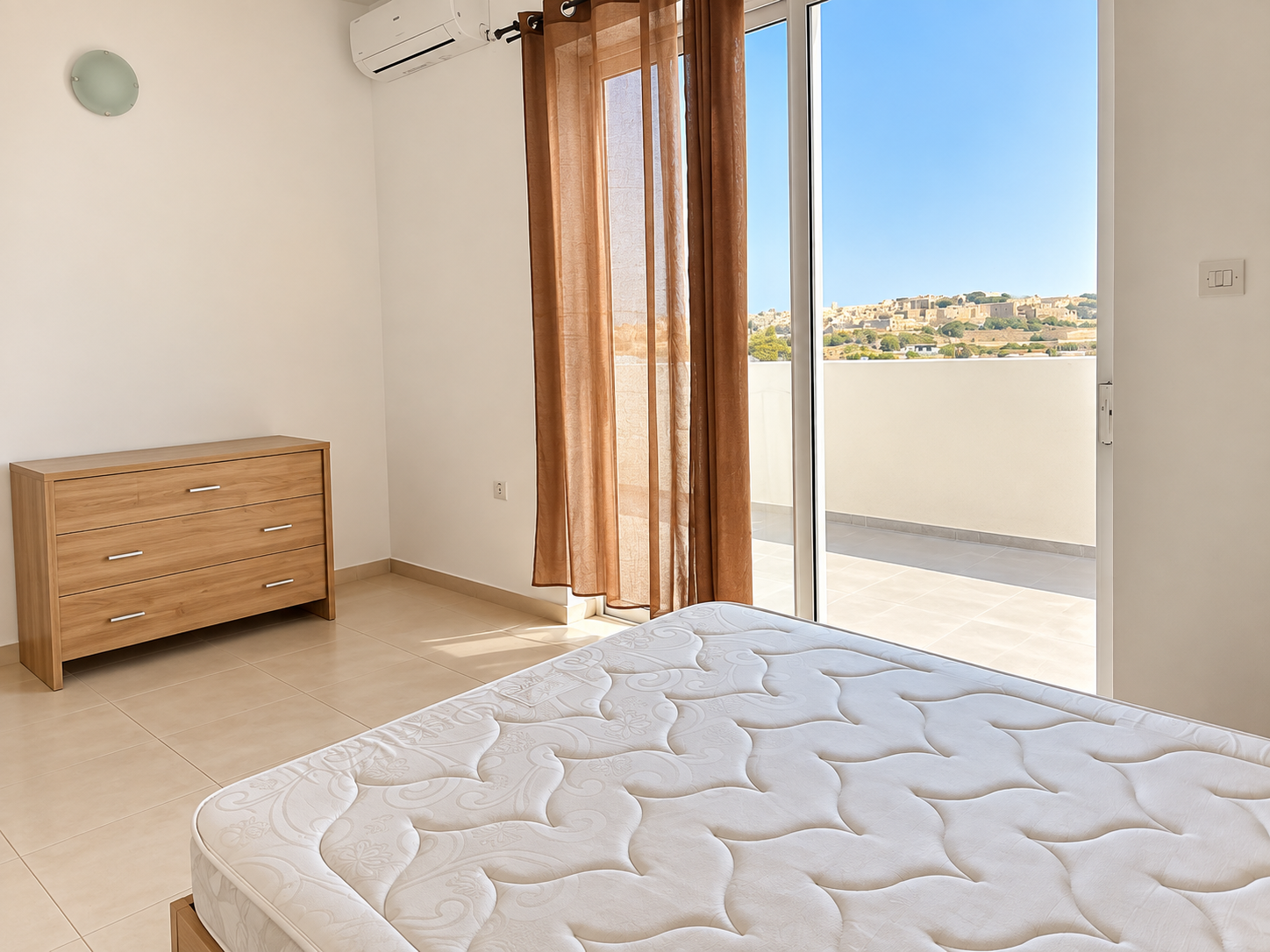 Two Bedroom Penthouse with Terraces in Sliema - thumbnail 7