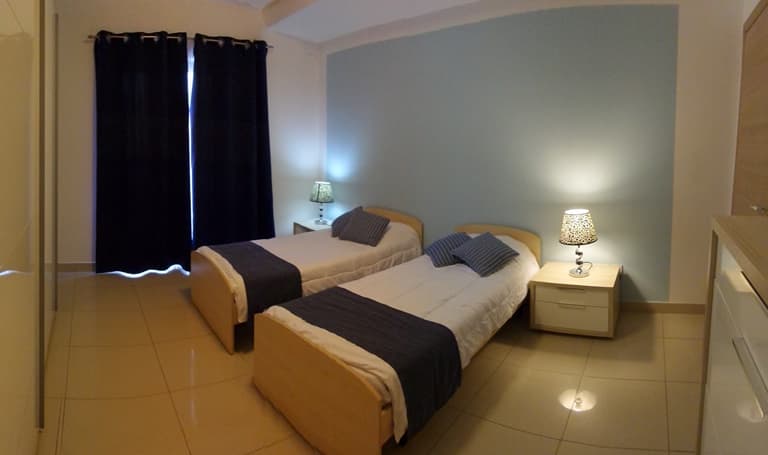 Three Bedroom Apartment in Sliema - thumbnail 10