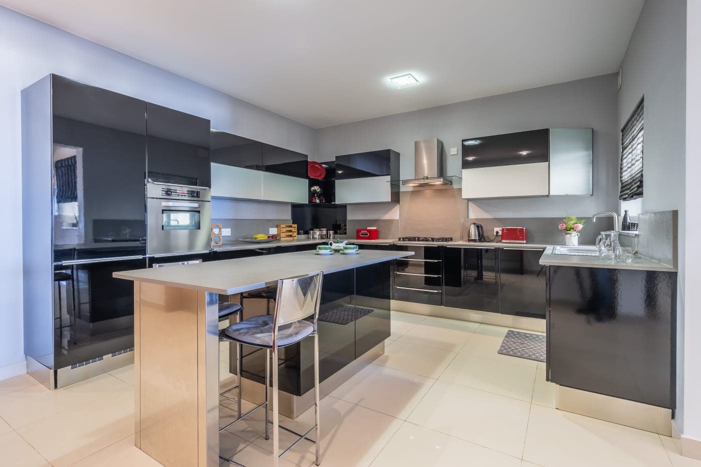 Three bedroom Apartment with Large Terrace and Seaview in Qawra - thumbnail 10
