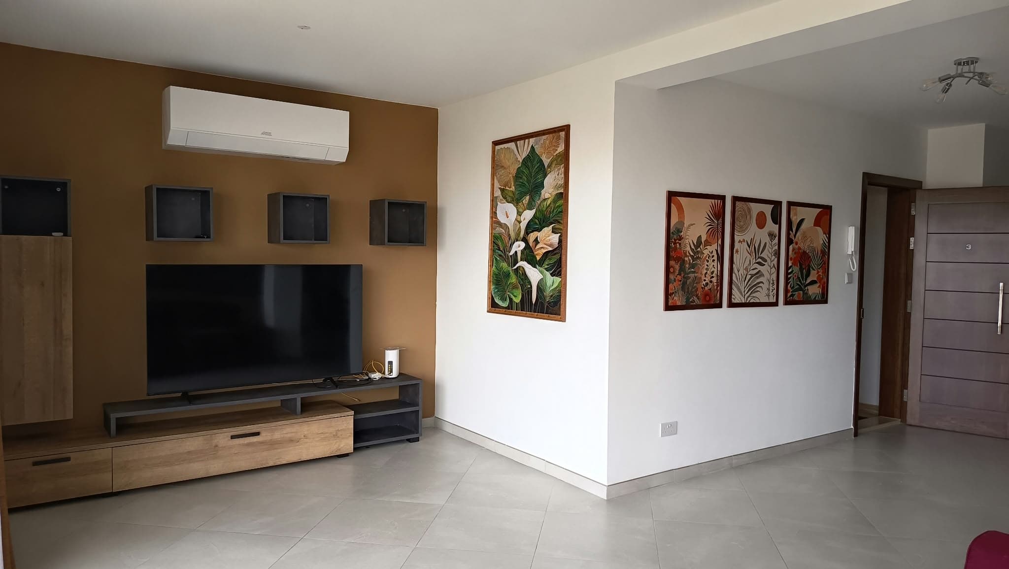 Three Bedroom Apartment with a Large Terrace and Valley Views in Mosta - thumbnail 5