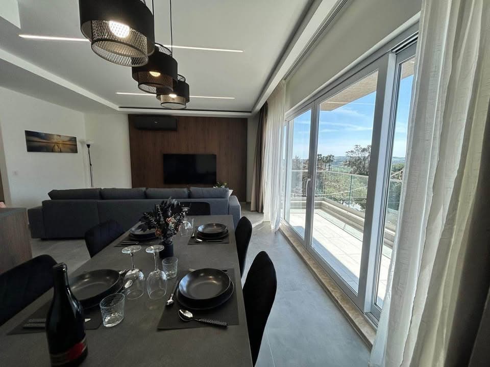 Two Bedroom Maisonette in Mellieha - thumbnail 2