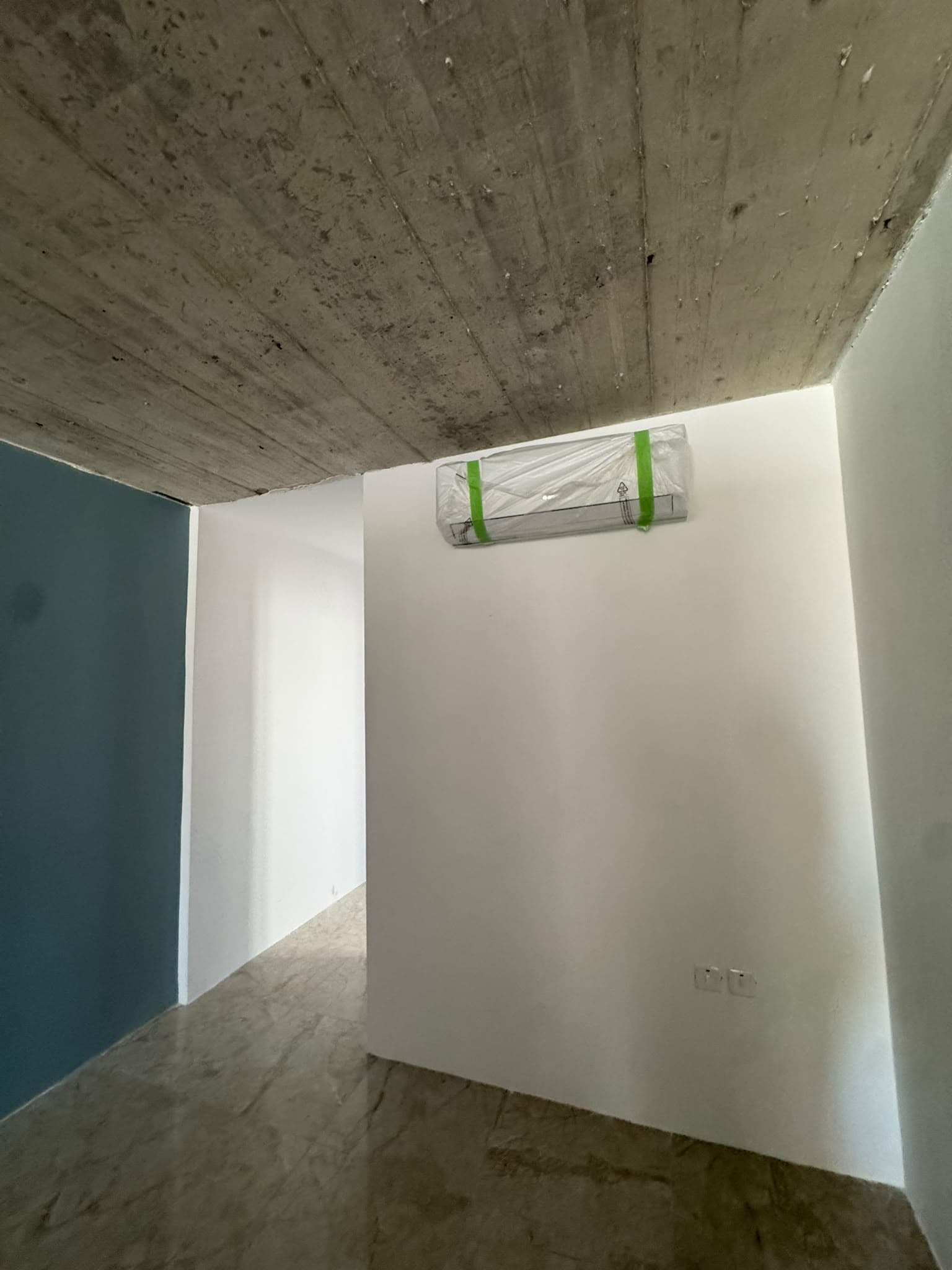 Three Bedroom Penthouse in Mosta - thumbnail 4