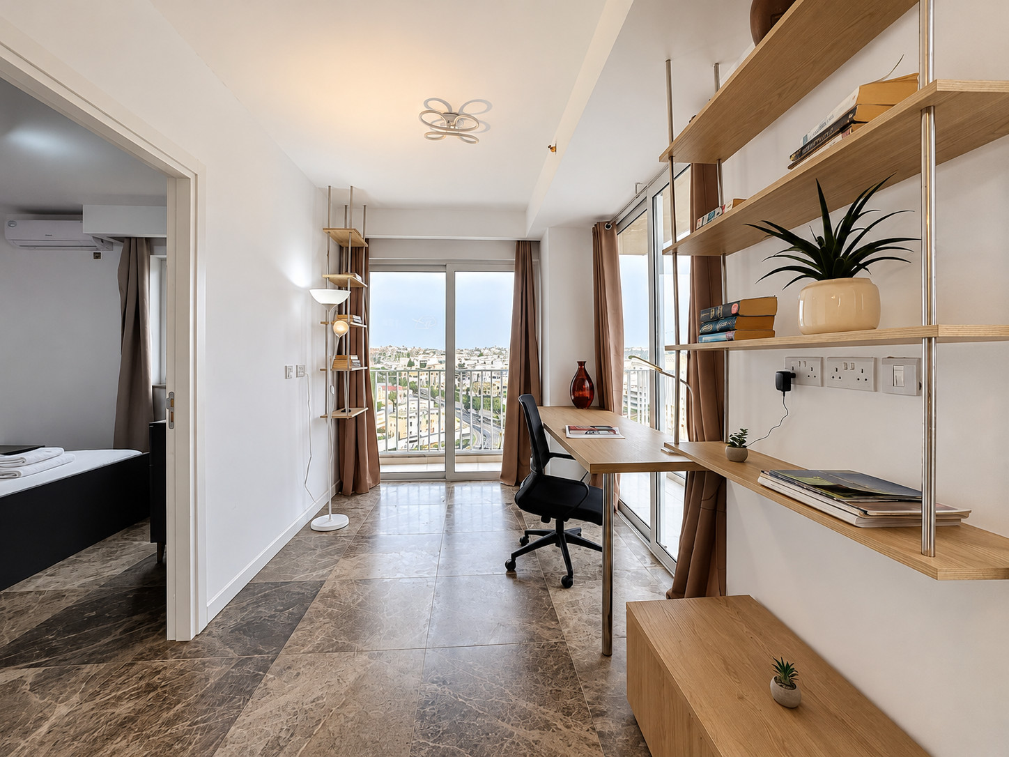 Two Bedroom Luxury Penthouse with a Rooftop Pool in St Julians - thumbnail 11