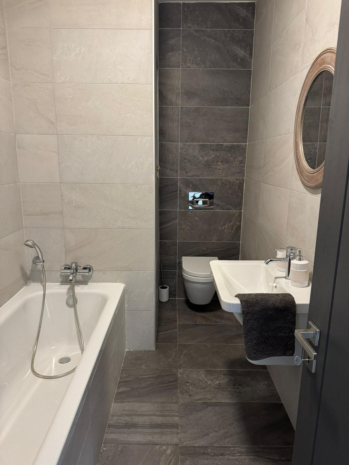 Apartment in St. Julians - Photo 1 of 5