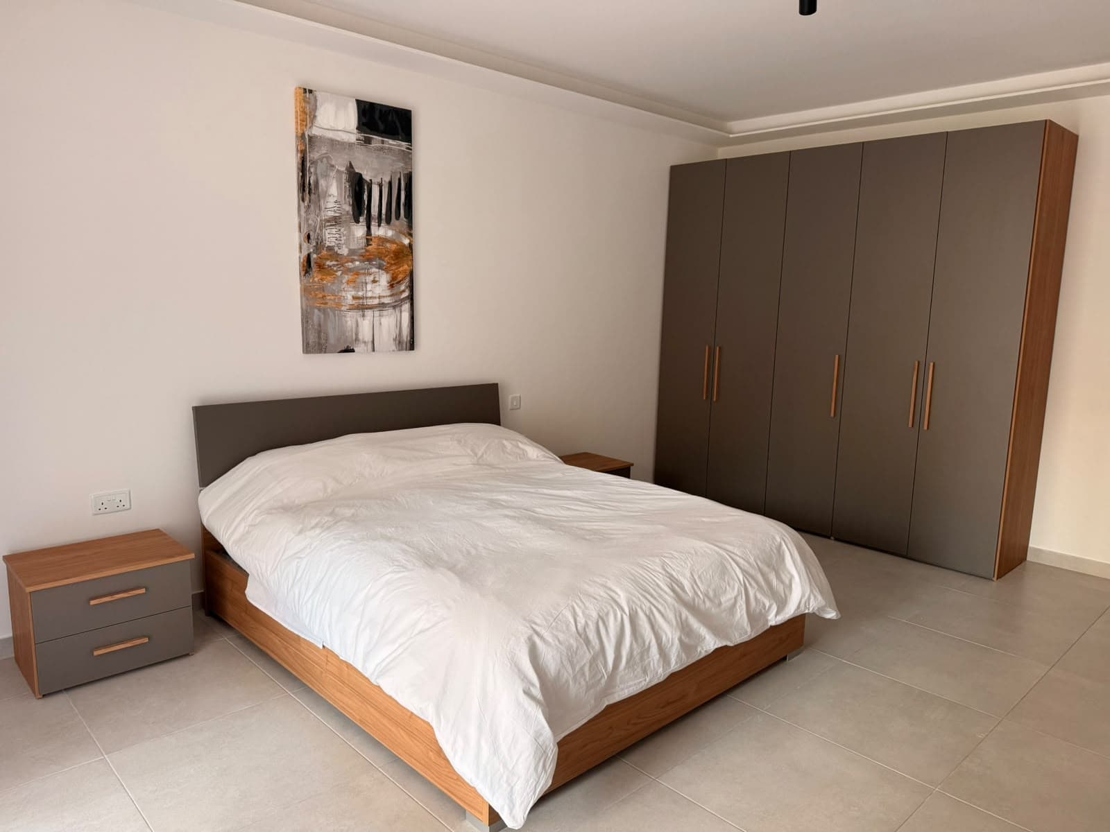 Two Bedroom Apartment with Outdoor Space in St Paul's Bay - thumbnail 14
