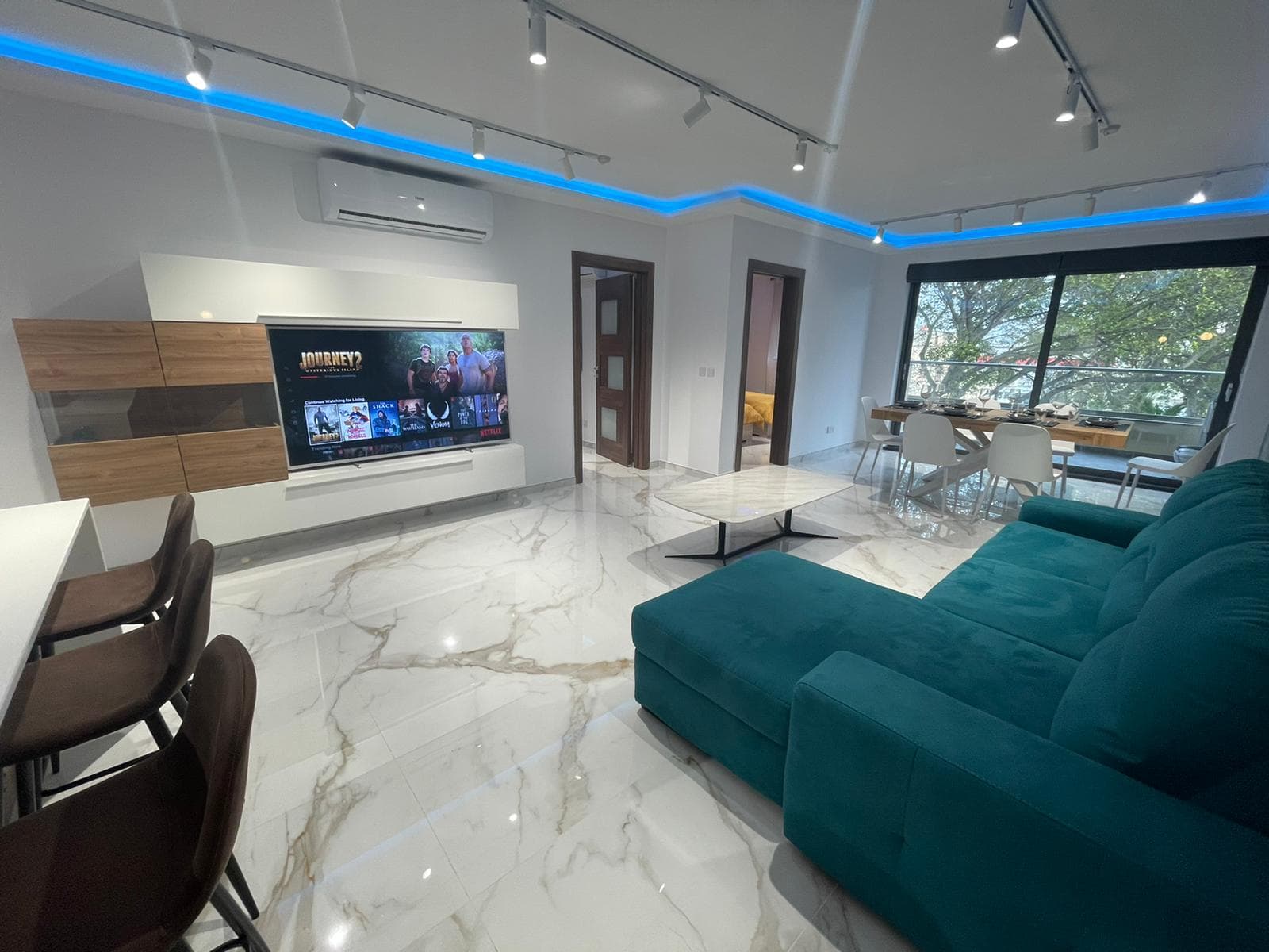 Apartment in Attard - Image 1