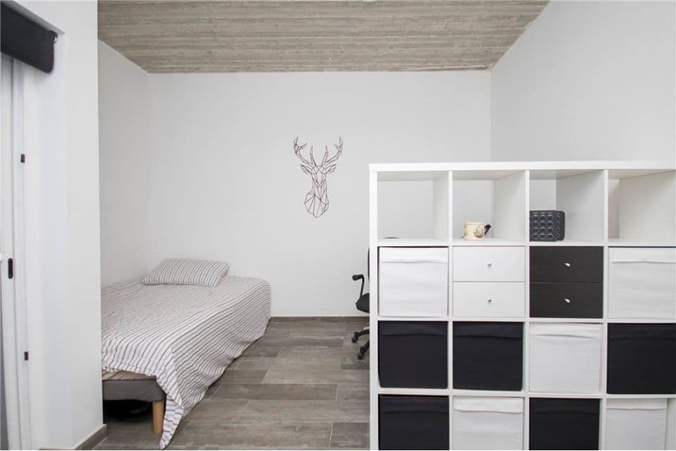 Four Bedroom Townhouse with Two Roof Terraces in Sliema - thumbnail 6