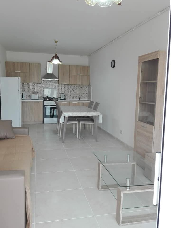 Apartment in Santa Venera - Photo 1 of 11