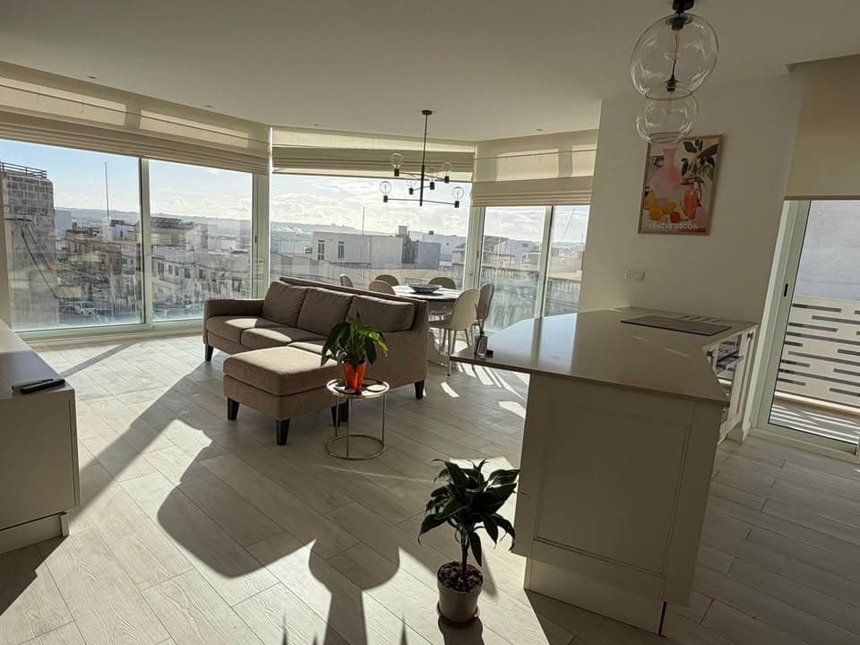 Two Bedroom Apartment with Balconies in Naxxar - thumbnail 3