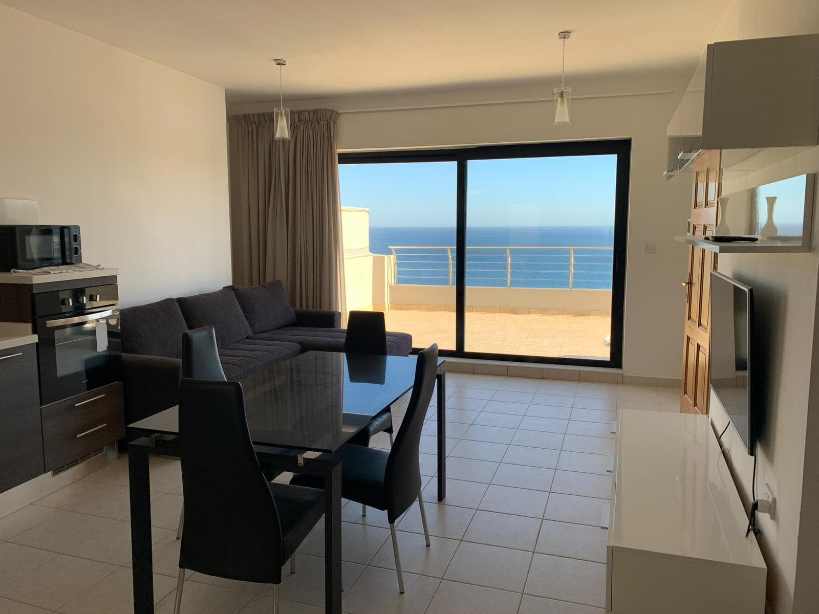 Penthouse in St Julians  - thumbnail 5