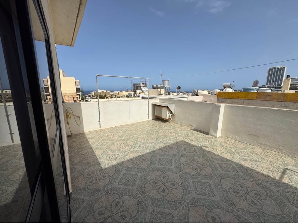 Duplex Maisonette in Pembroke - thumbnail 4