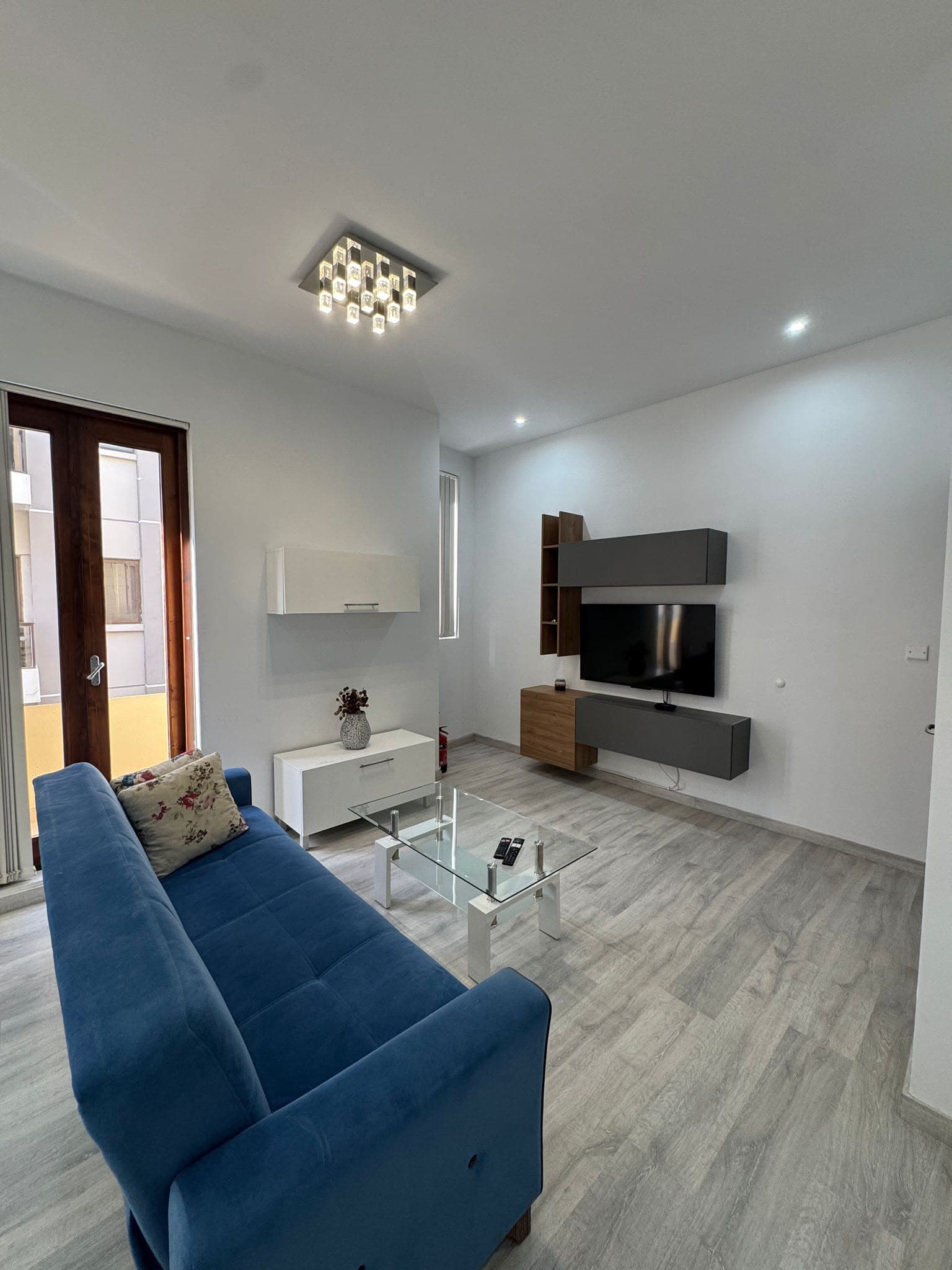 One Bedroom Apartment with Terrace at Sliema. - Image 1