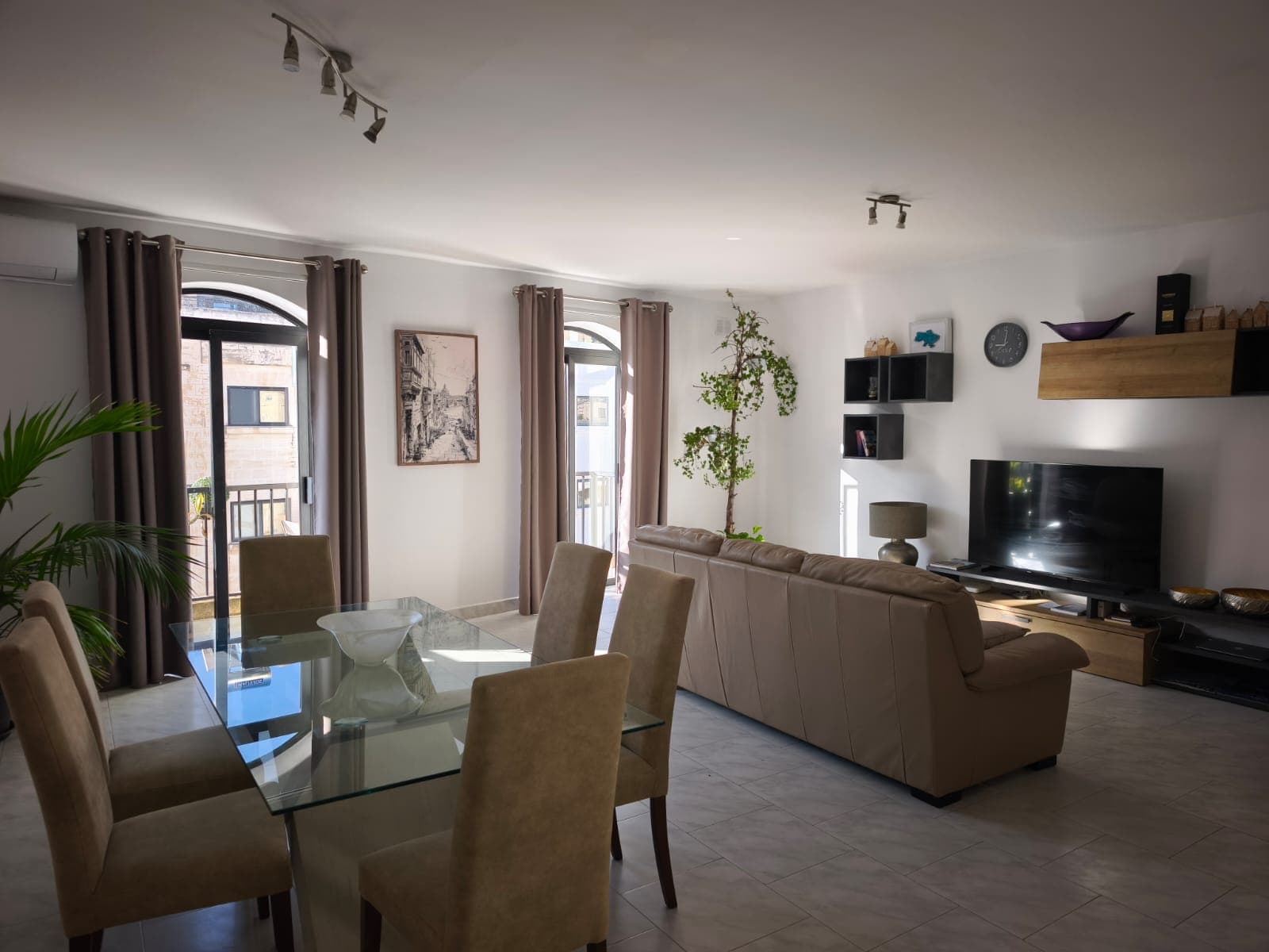 Maisonette in St. Julians - Photo 1 of 8