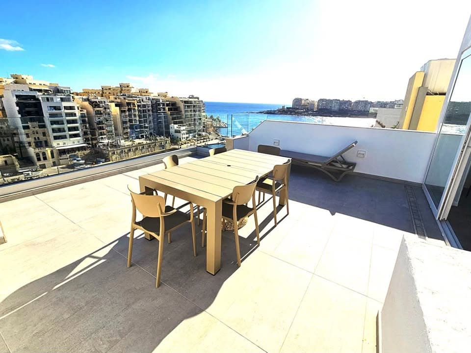 Penthouse in St. Julians - Photo 1 of 1