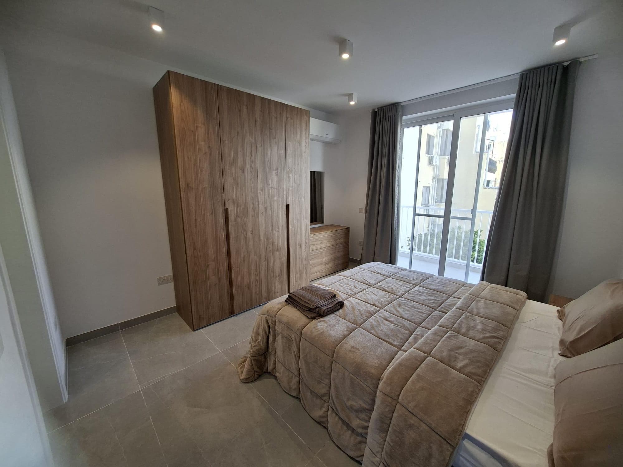 Seaview Apartment in Bugibba  - thumbnail 9