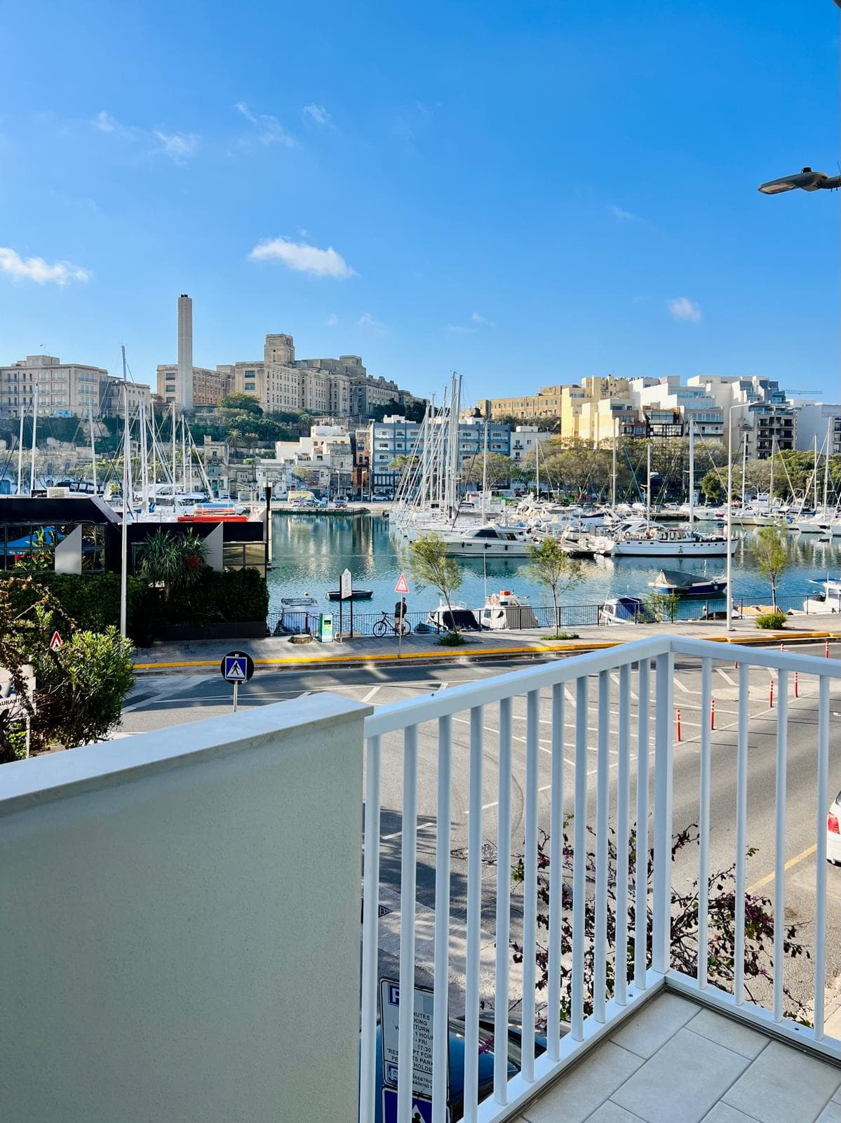 Apartment in Ta' Xbiex - Photo 1 of 24