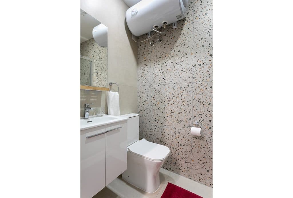 Three Bedroom Duplex Penthouse with Terraces in Mosta - thumbnail 21