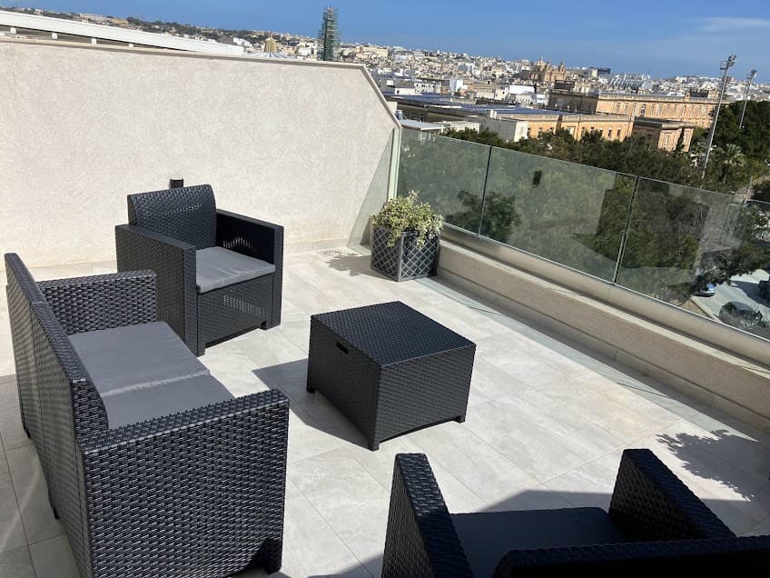 Penthouse in Balzan - Photo 1 of 21