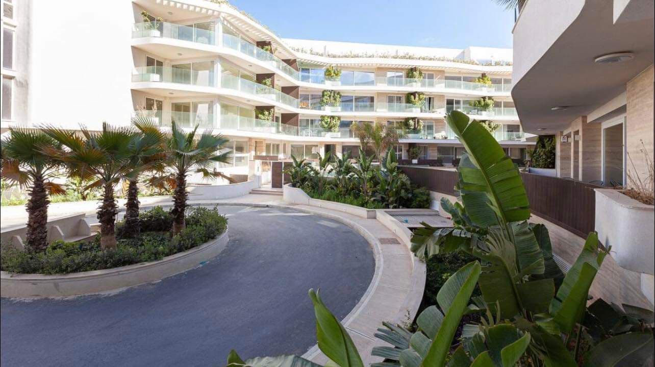 Three Bedroom Apartment with a Pool and Gym in Swieqi - thumbnail 18