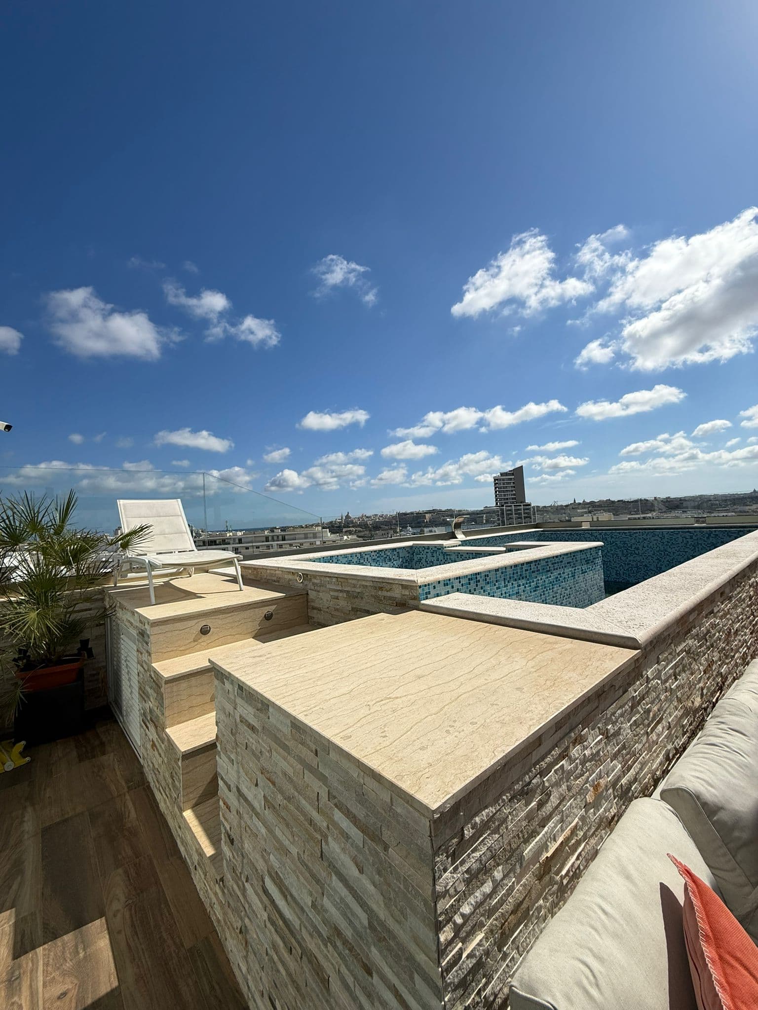 Penthouse in Gzira - Photo 1 of 1