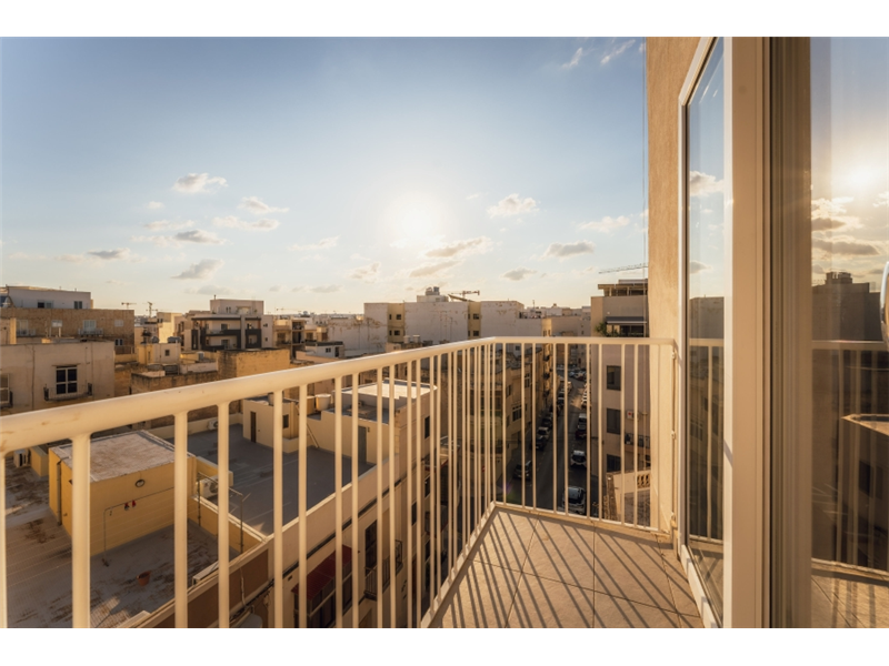 One Bedroom Apartment with Balconies in Pieta - thumbnail 15