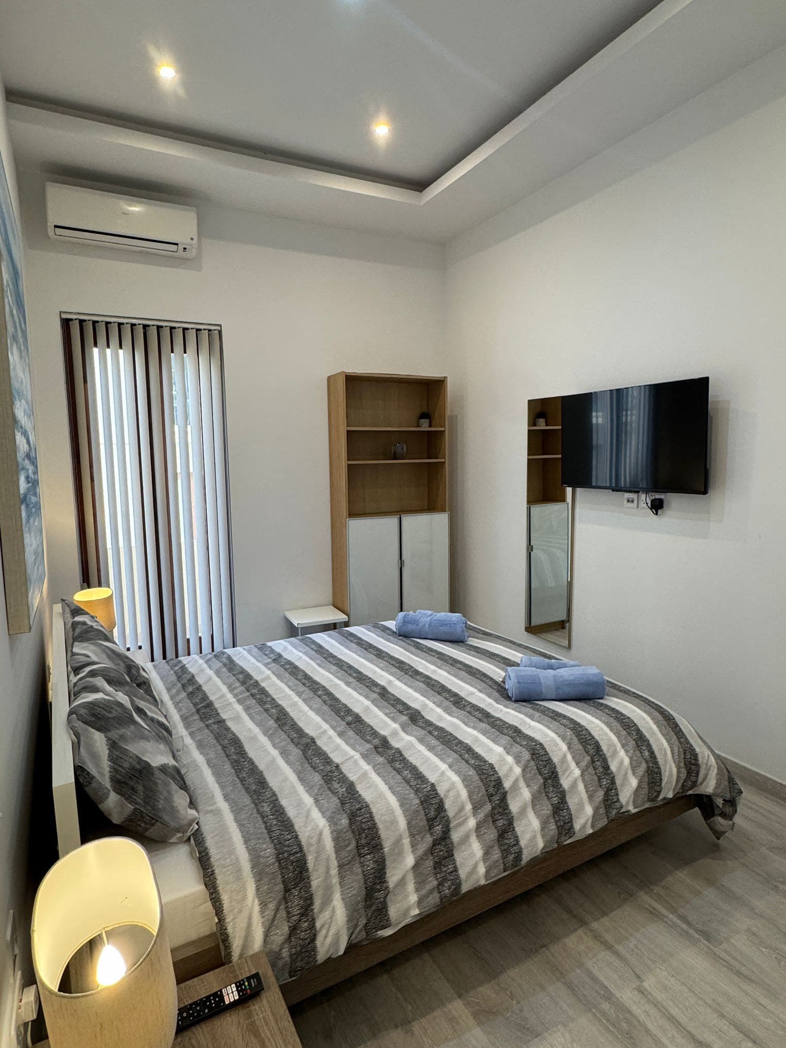 One Bedroom Apartment with Terrace at Sliema. - thumbnail 5