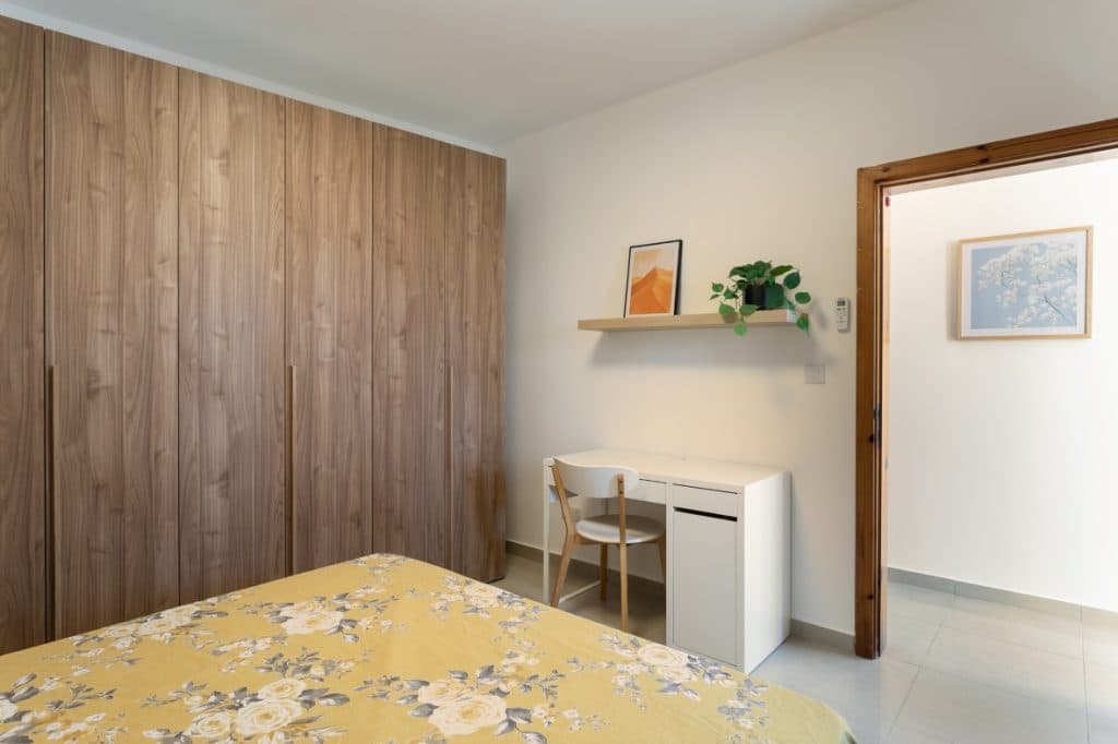 Three Bedroom Duplex Penthouse with Terraces in Mosta - thumbnail 11