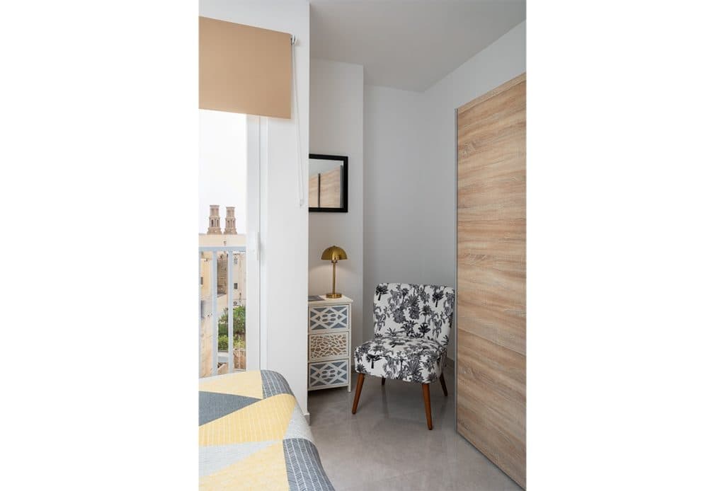 One Bedroom Penthouse with a Large Front Terrace in Hamrun - thumbnail 13