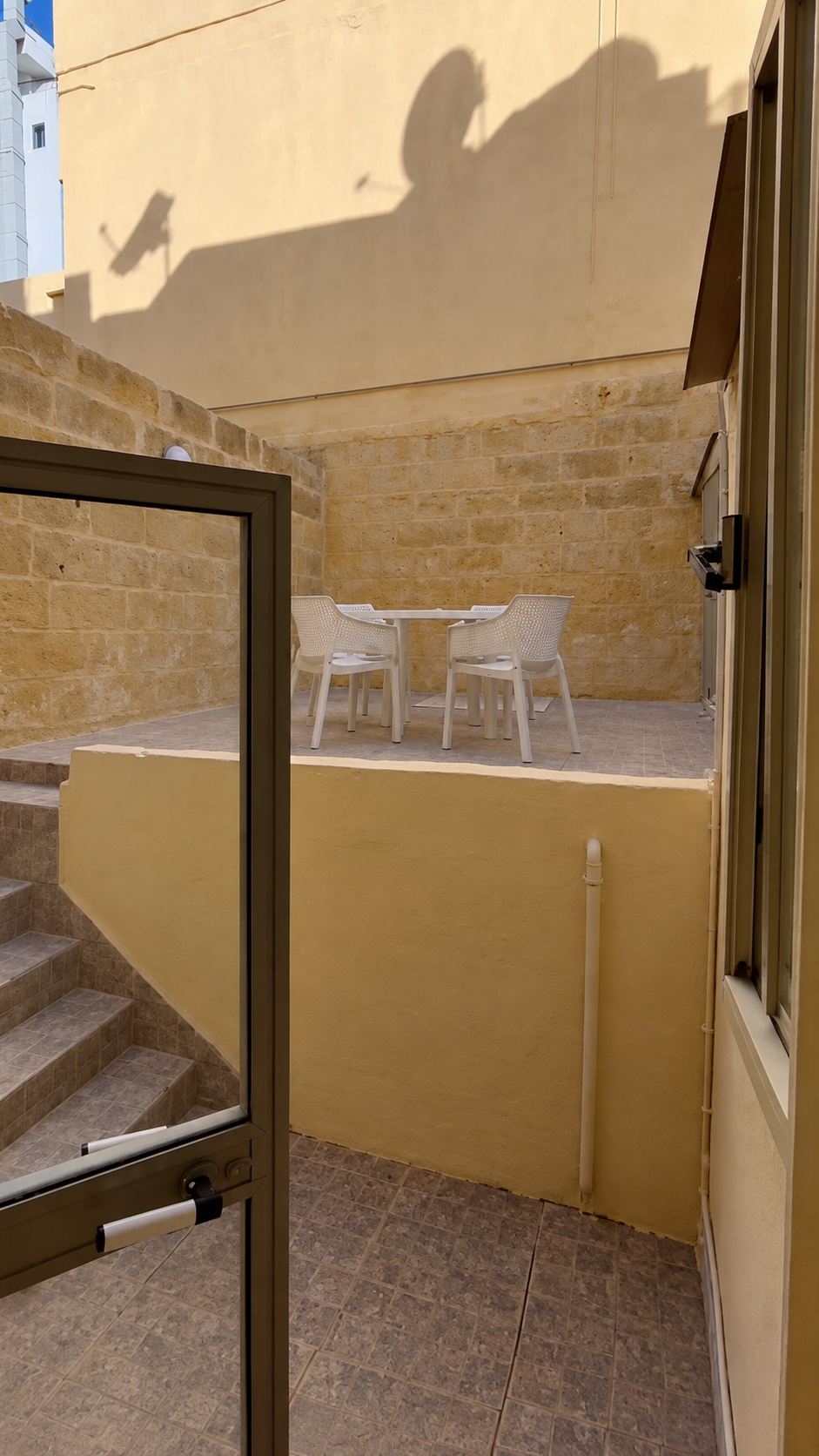 Two Bedroom Apartment with Private Outdoor Area in St Julians - thumbnail 9