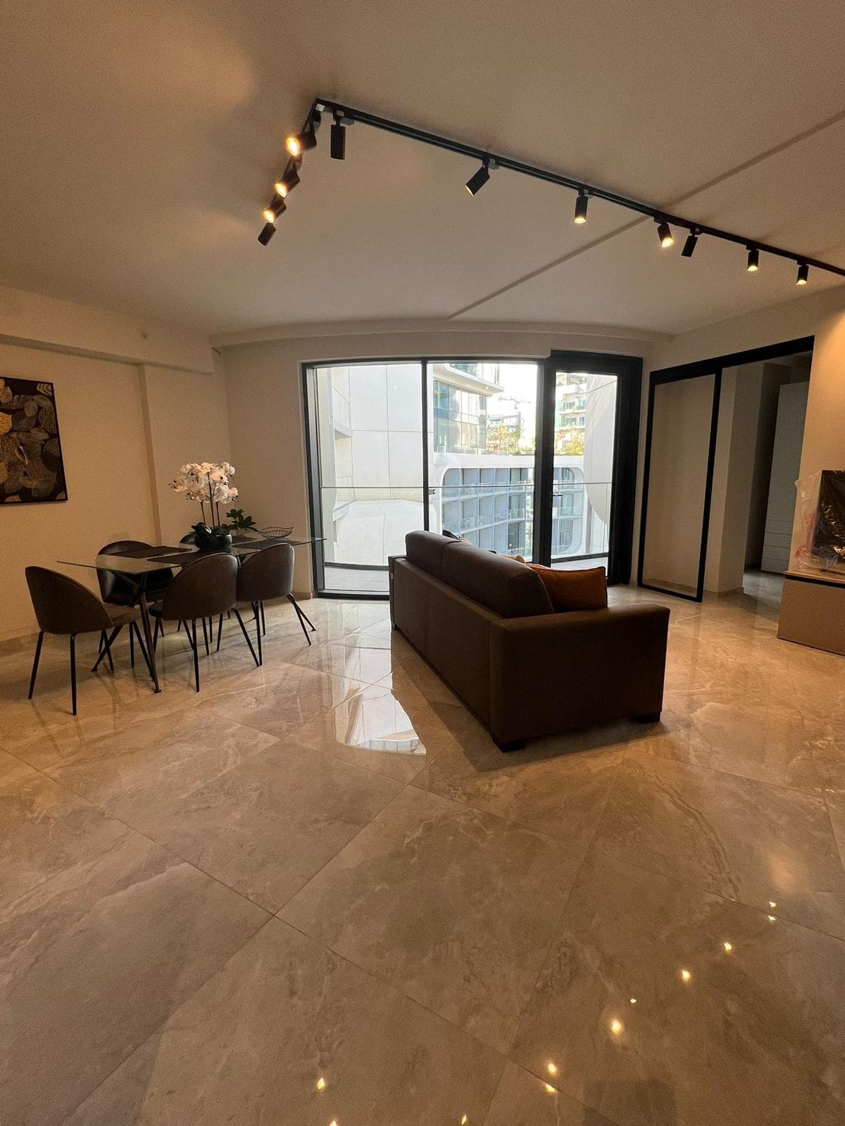 Apartment in St. Julians - Photo 1 of 8