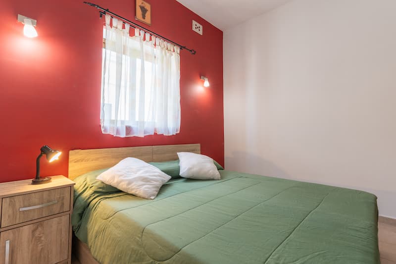 Three Bedroom Apartment with a Private Roof Terrace in Sliema - thumbnail 23