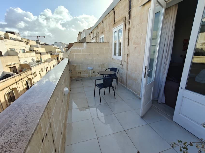 Penthouse in Sliema - Image 1