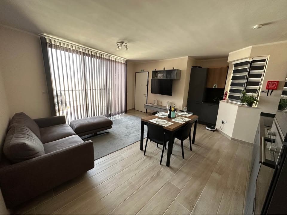 Penthouse in Msida - Photo 1 of 10