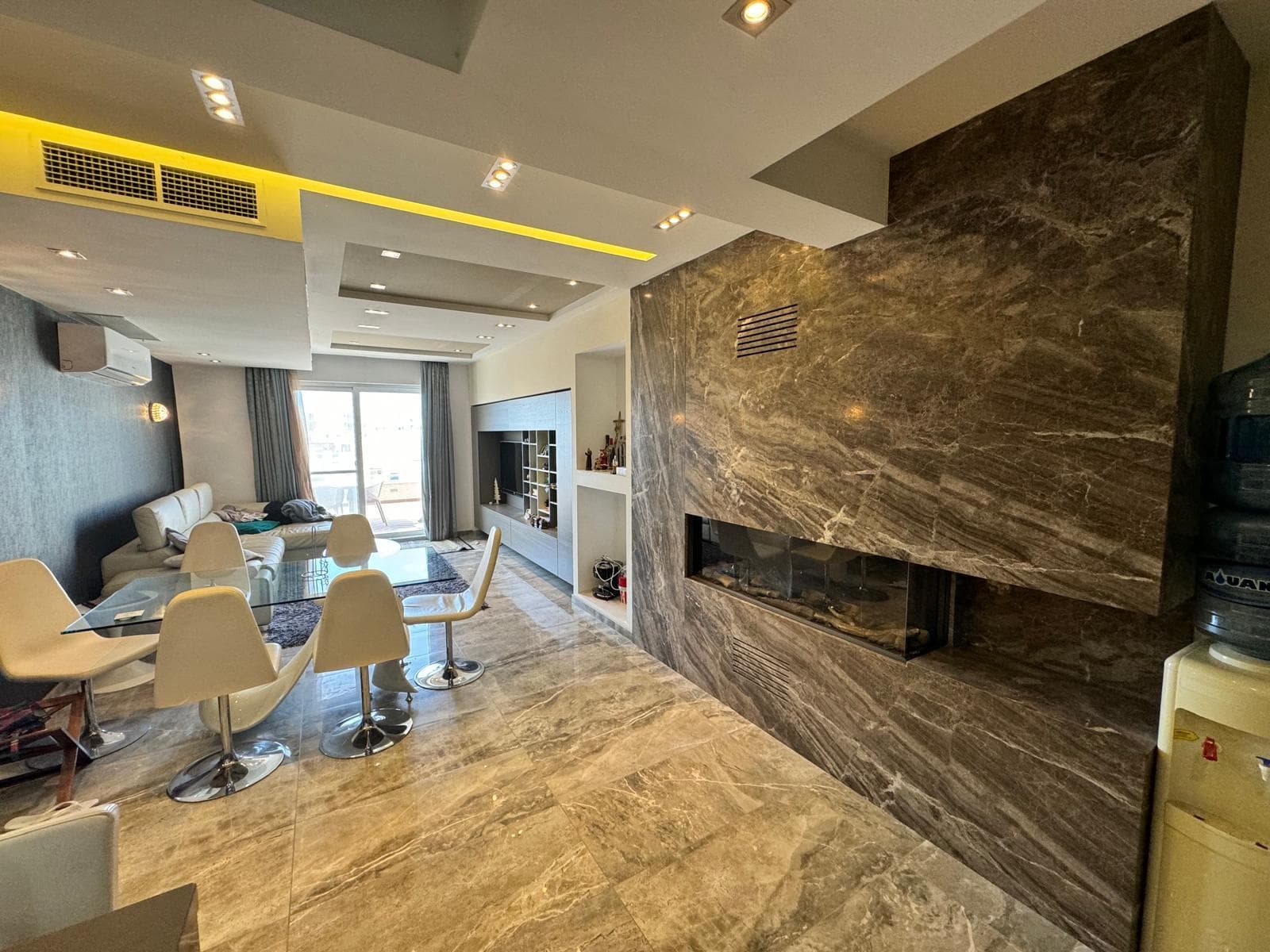 Penthouse in Attard - Photo 1 of 34