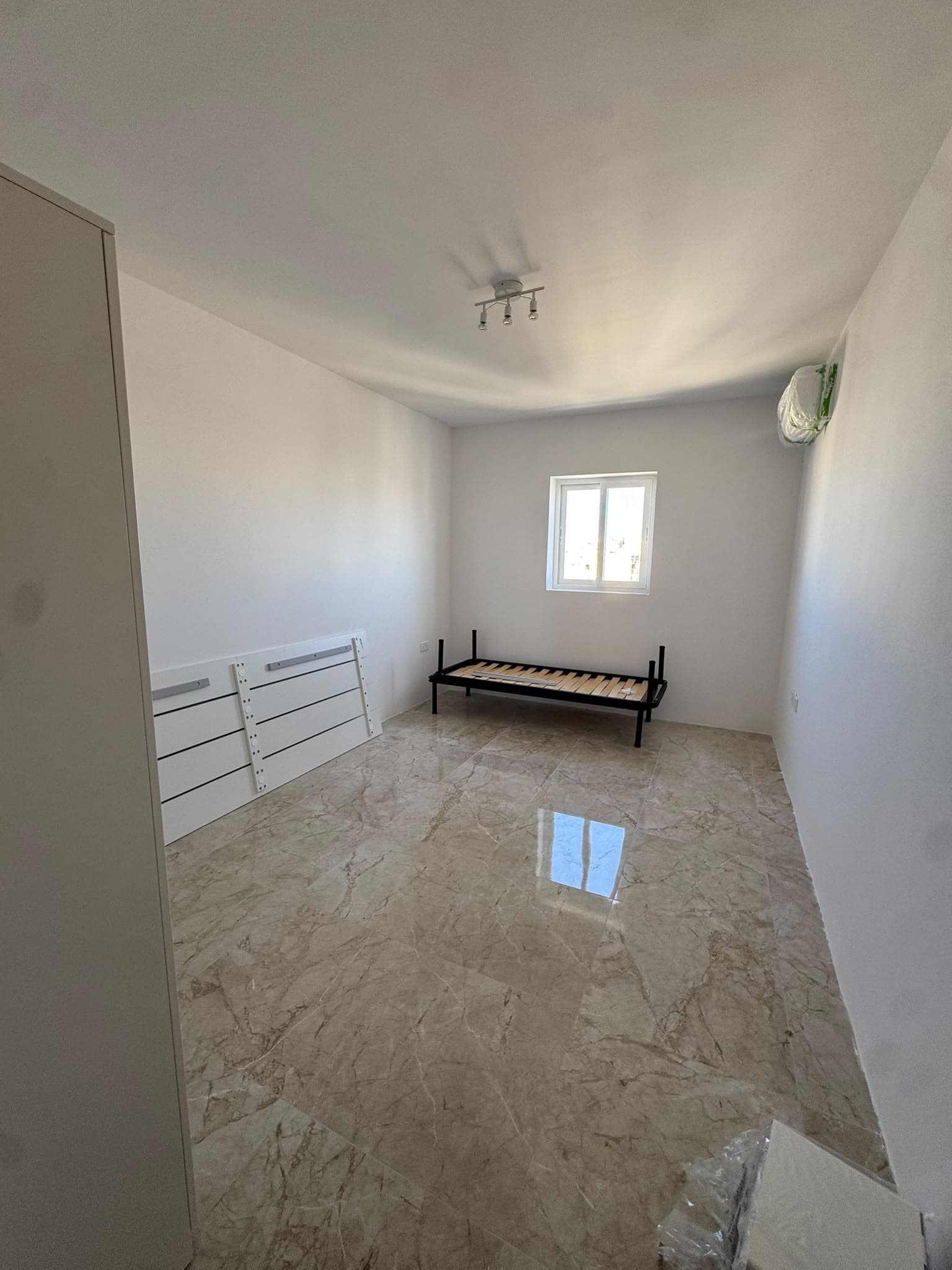 Three Bedroom Penthouse in Mosta - thumbnail 10